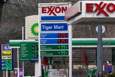 US gasoline prices rise again on talk of banning Russian oil