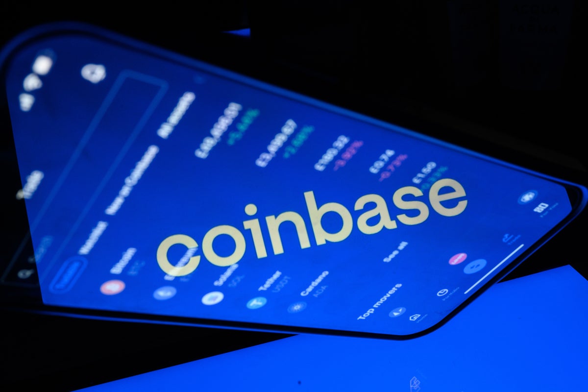 25,000 crypto wallets linked to Russia blocked by Coinbase as financial  fallout deepens | The Independent