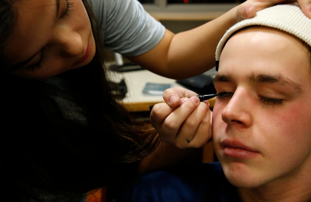 Resilience Story: Forget about the leg, just watch him dance Resilience Story: Forget about the leg, just watch him dance