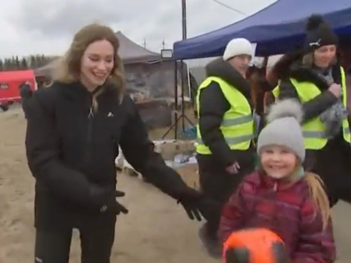 Ukrainian child interrupts NBC News broadcast from refugee camp Ukrainian child interrupts NBC News broadcast from refugee camp