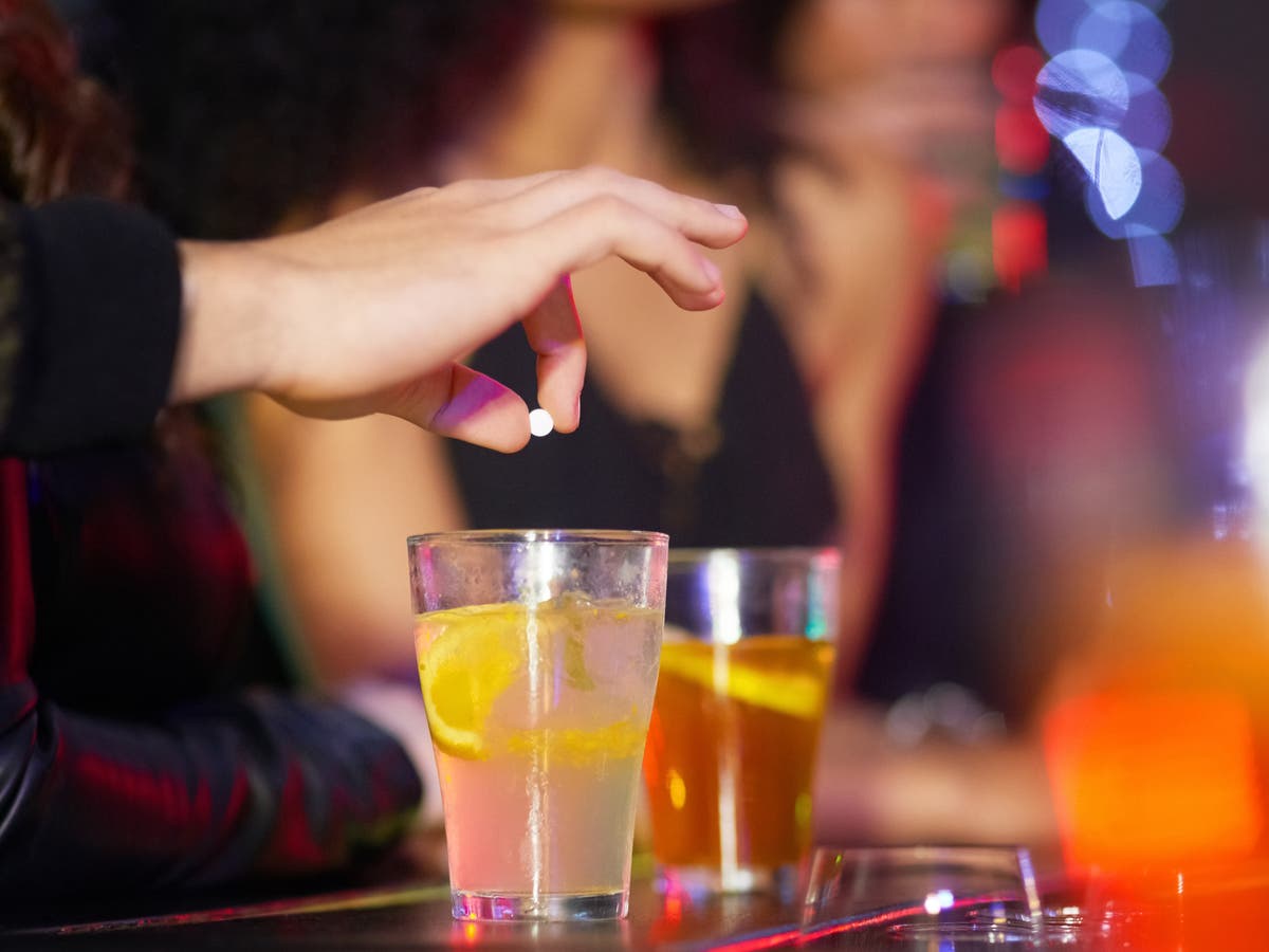 Fashion brand criticized for offering antispiking kits