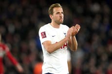 Harry Kane confident Tottenham can compound Manchester United’s misery