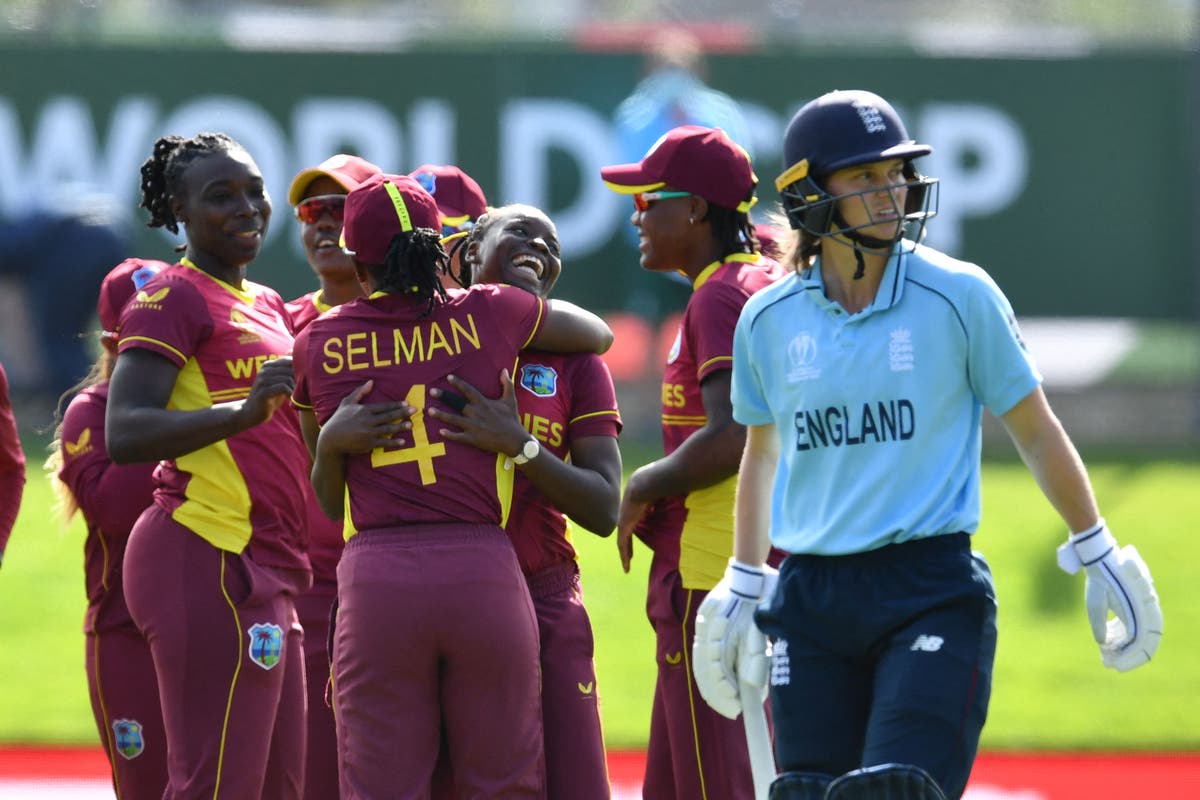 West Indies stun sloppy England to clinch seven-run win at Cricket World Cup West Indies stun sloppy England to clinch seven-run win at Cricket World Cup