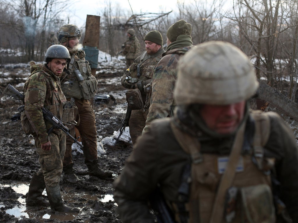 Россия вела войны украина. Украинские военные в бою.