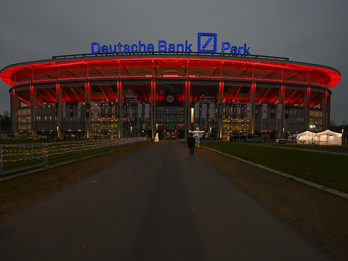 Eintracht Frankfurt vs Borussia Dortmund LIVE: Bundesliga team news, line-ups and more