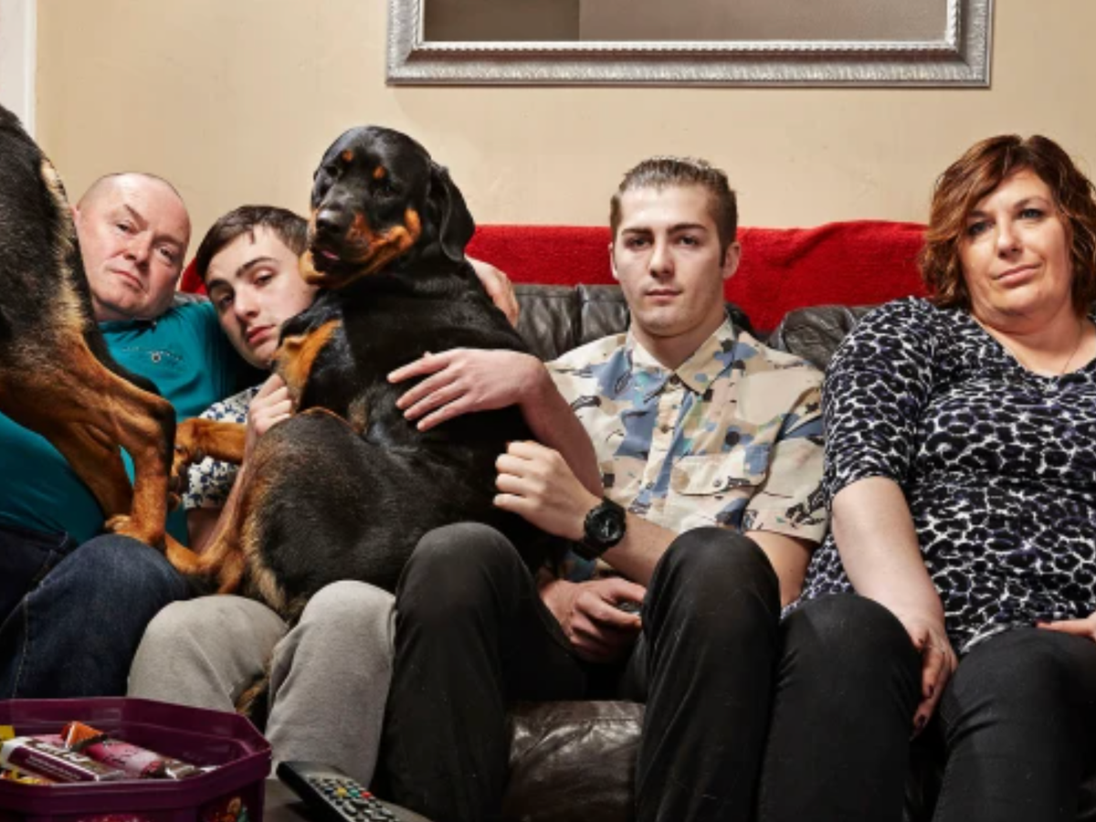 Gogglebox stars rally around Malone family after death of beloved pet
