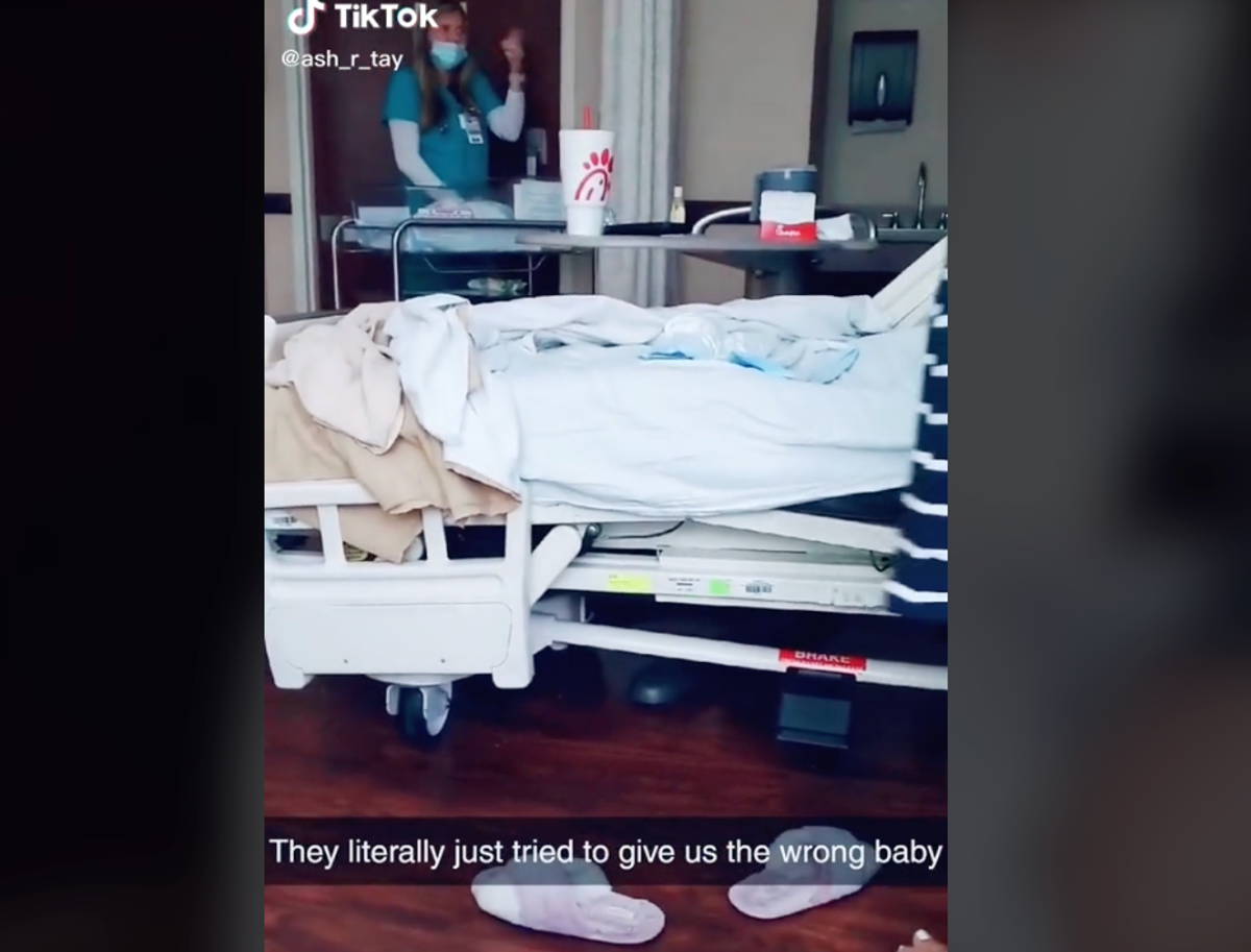 Mother claims nurse tried to give her the wrong baby on TikTok