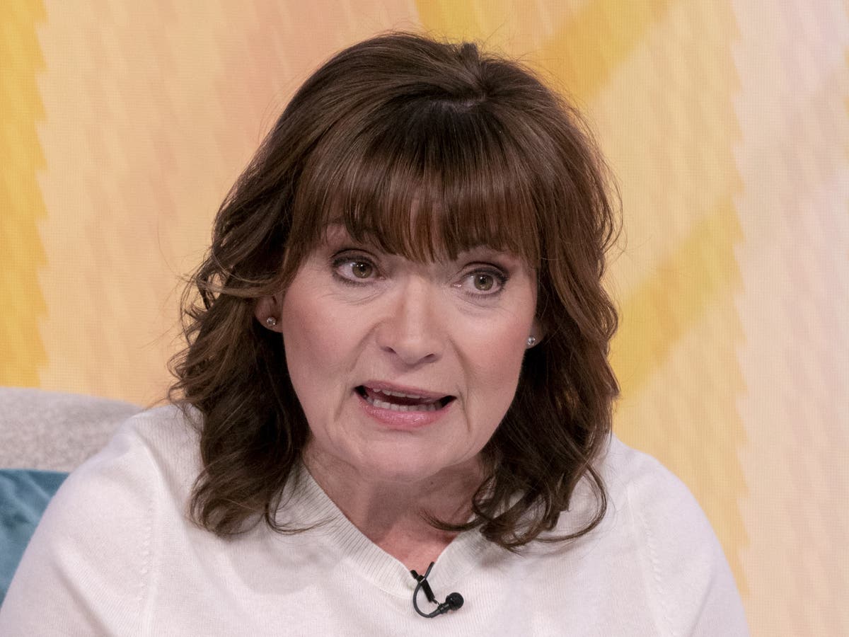 Lorraine Kelly says she was &lsquo;completely floored&rsquo; by Covid as she returns to air 
