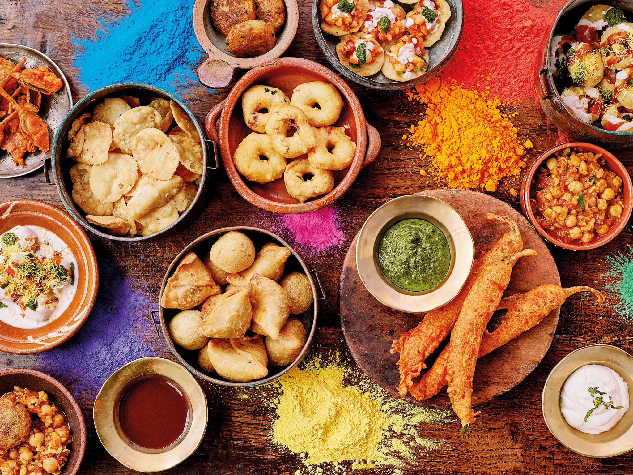 What do people eat during Holi? | The Independent - Vimarsana News