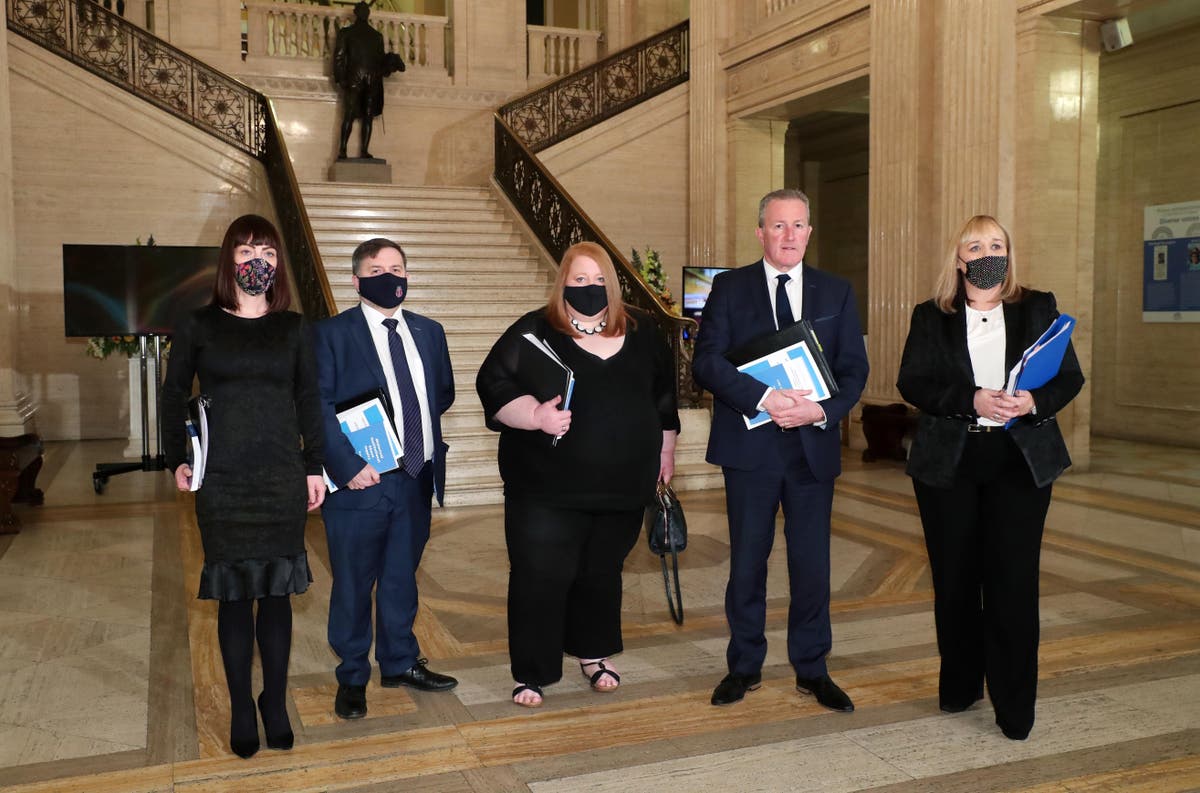 Ministers deliver long-awaited apology over historical institutional abuse Ministers deliver long-awaited apology over historical institutional abuse