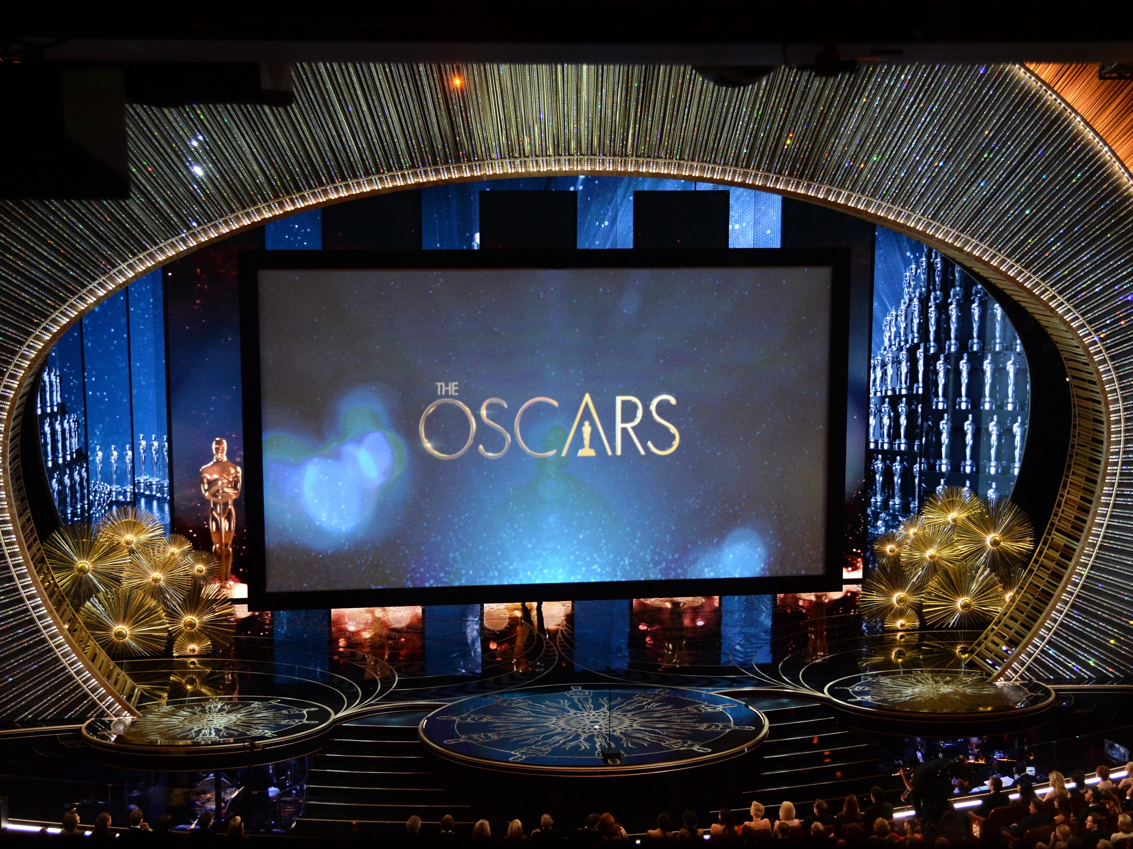 37 Distinctive Assets Oscar Gift Bag Stock Photos, High-Res Pictures, and  Images - Getty Images