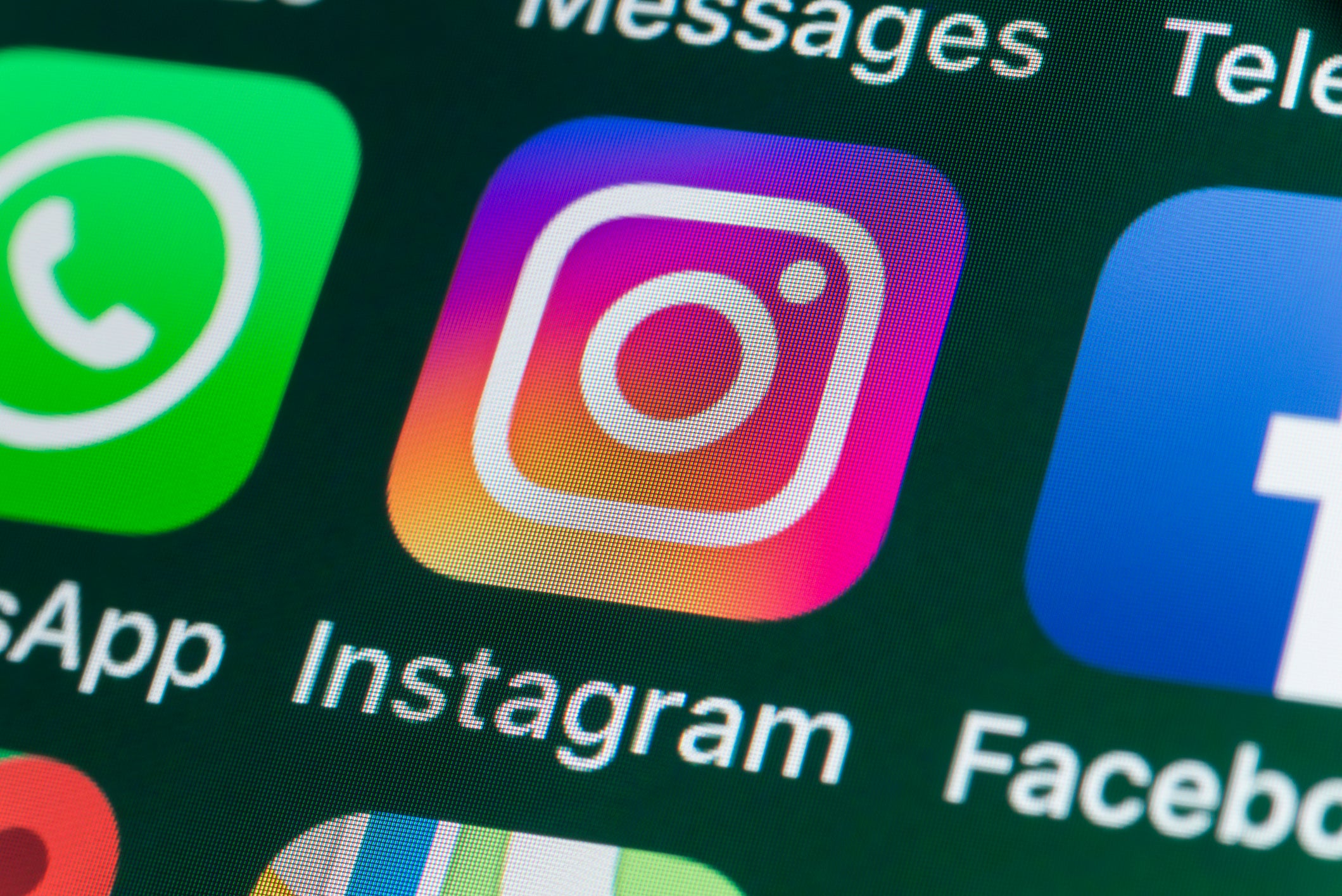 Researchers warned of an ‘epidemic of misogynist abuse’ sent through Instagram direct messages