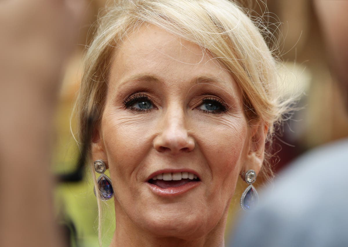 JK Rowling rounds on Labour leader after he says &lsquo;trans women are women&rsquo;