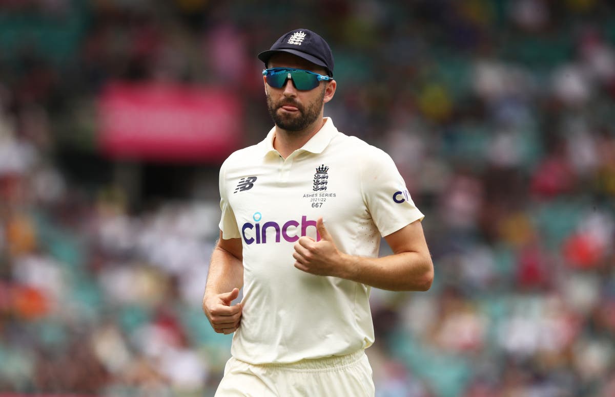 Mark Wood unlikely to feature in second Test as England await elbow scan Mark Wood unlikely to feature in second Test as England await elbow scan