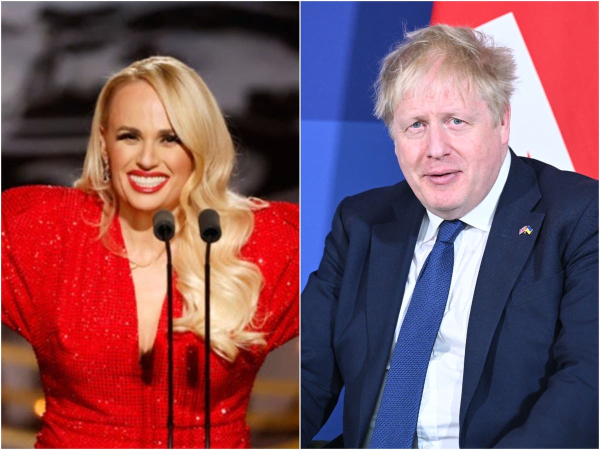 Baftas 2022: Rebel Wilson mocks Boris Johnson with Downing Street ‘afterparty’ quip