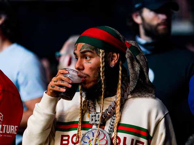 <p>Rapper 6ix9ine claims he no longer earns sufficient income from his music</p>