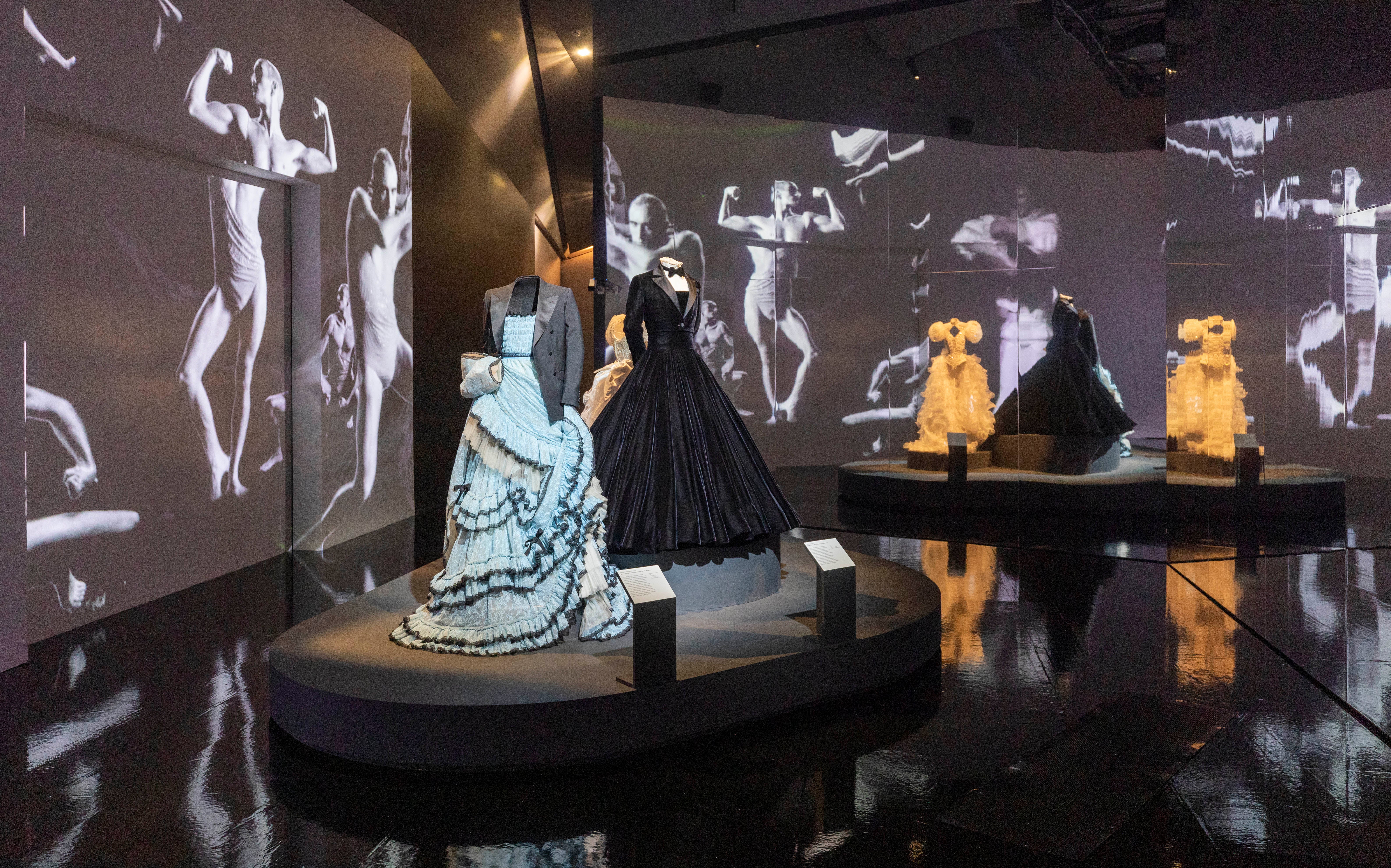 REVIEW: Balenciaga: Shaping Fashion, Victoria and Albert Museum