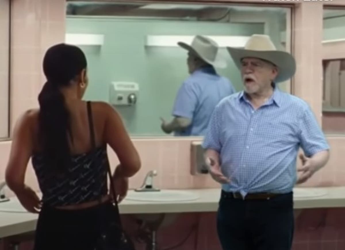 Euphoria: Brian Cox performs recreation of Cassie’s bathroom meltdown scene Euphoria: Brian Cox performs recreation of Cassie’s bathroom meltdown scene