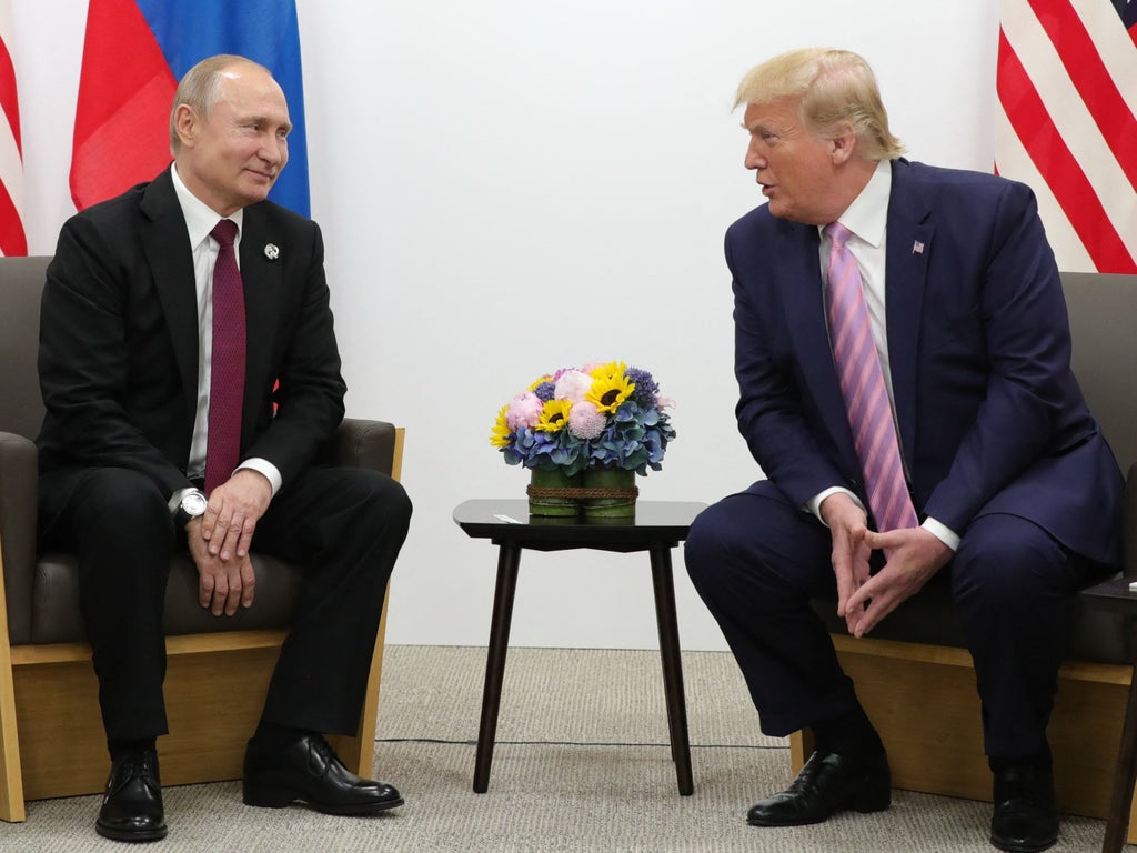 Trump, Putin'in "nükleer" anlamına gelen "n-kelimesini" kullanmaya devam ettiğini ve Rus liderin uğraştığı kişiden "farklı" olduğunu iddia ettiğini söyledi.