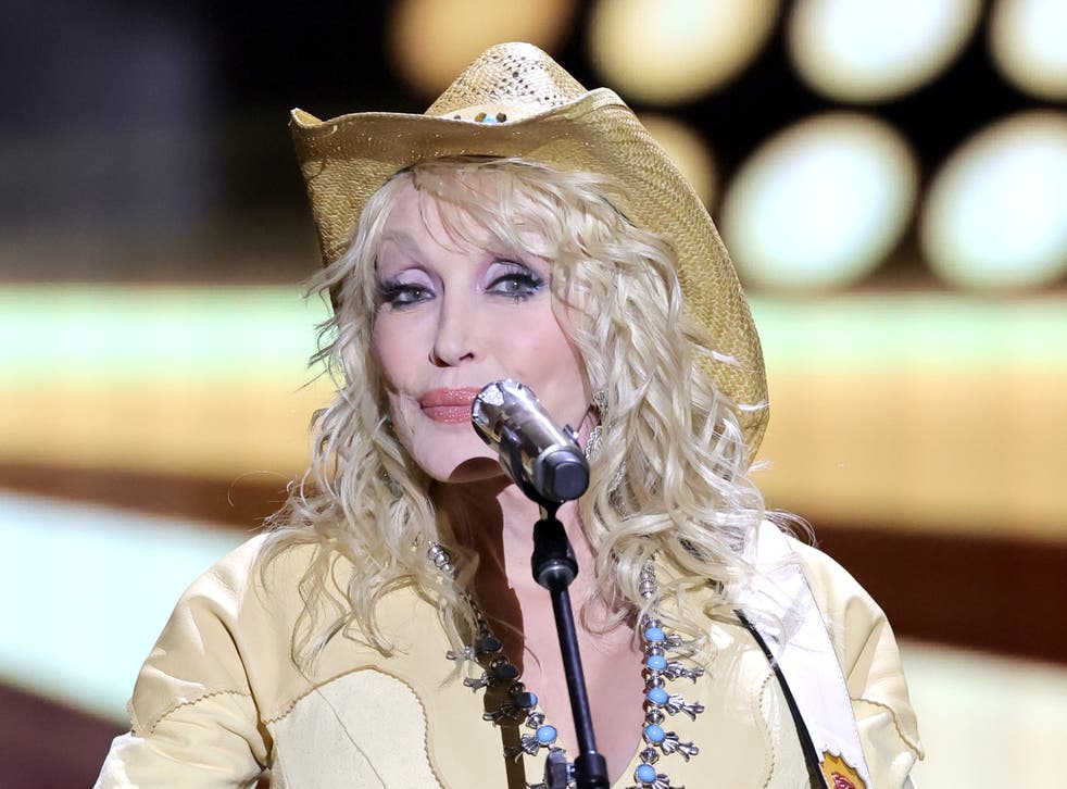 <p>Dolly Parton performing last week at the 57th Academy of Country Music Awards, just days before turning down her Rock & Roll Hall of Fame nomination</p>