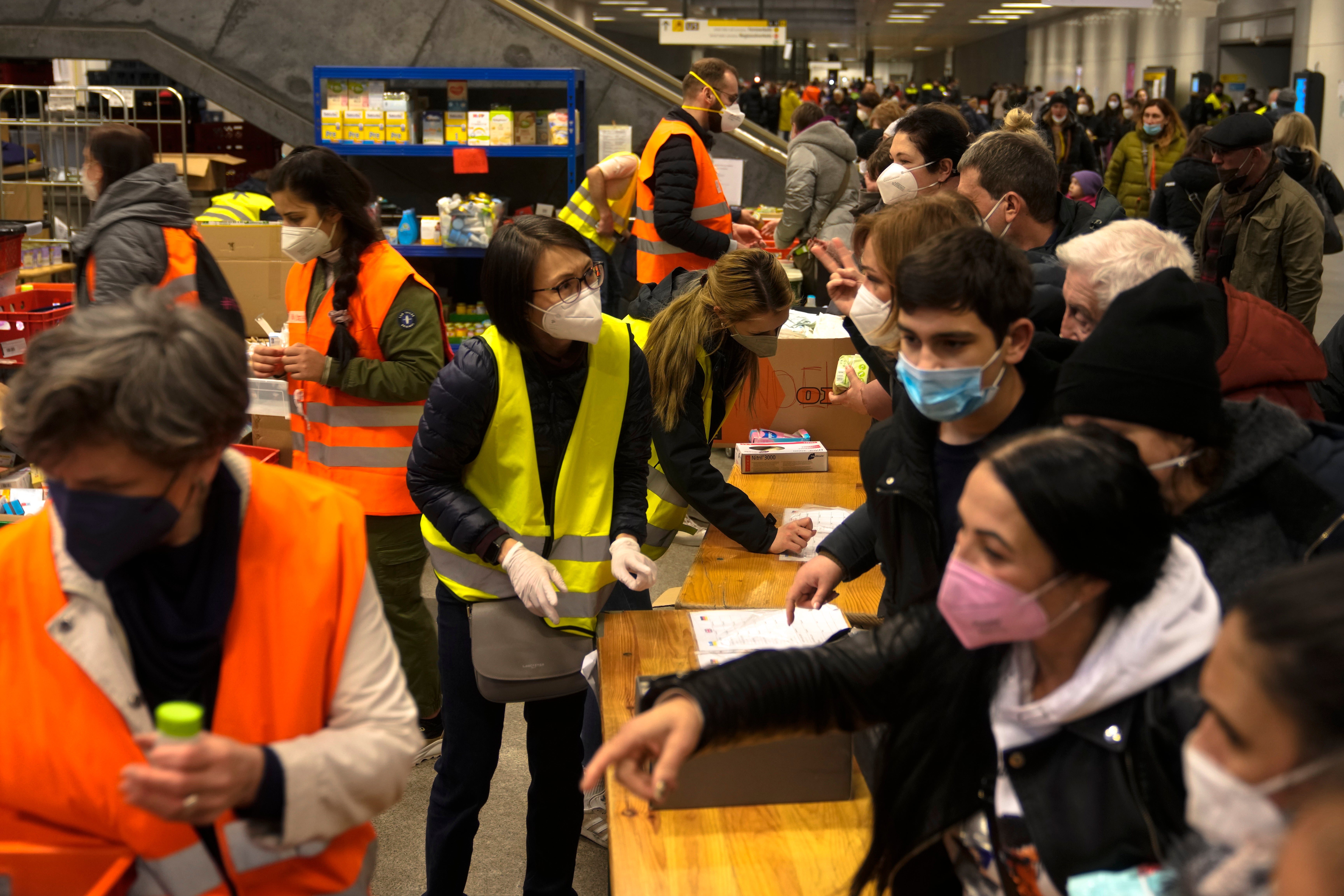 Germany Russia Ukraine War Refugee Station