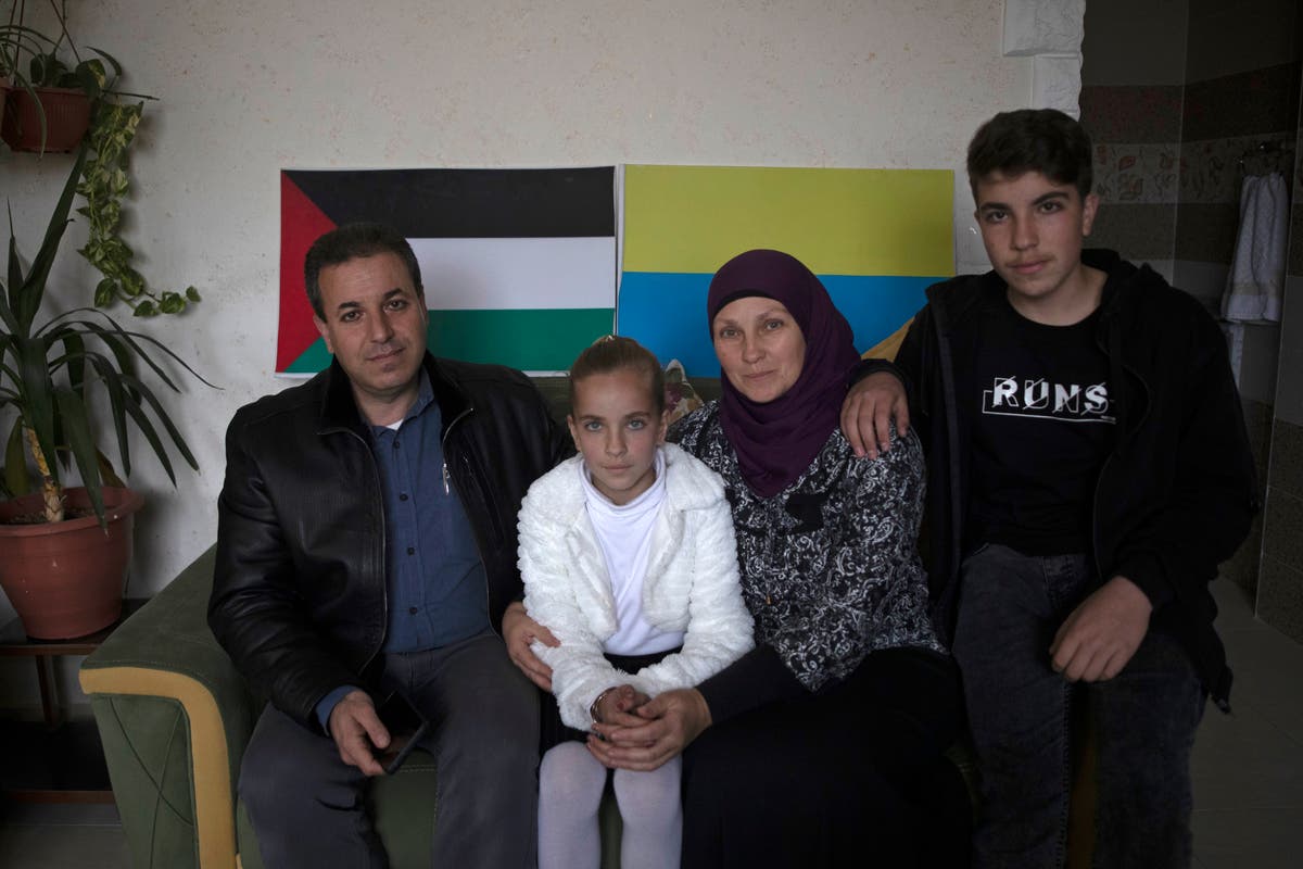 Palestinians with Ukraine ties empathize with victims of war Palestinians with Ukraine ties empathize with victims of war