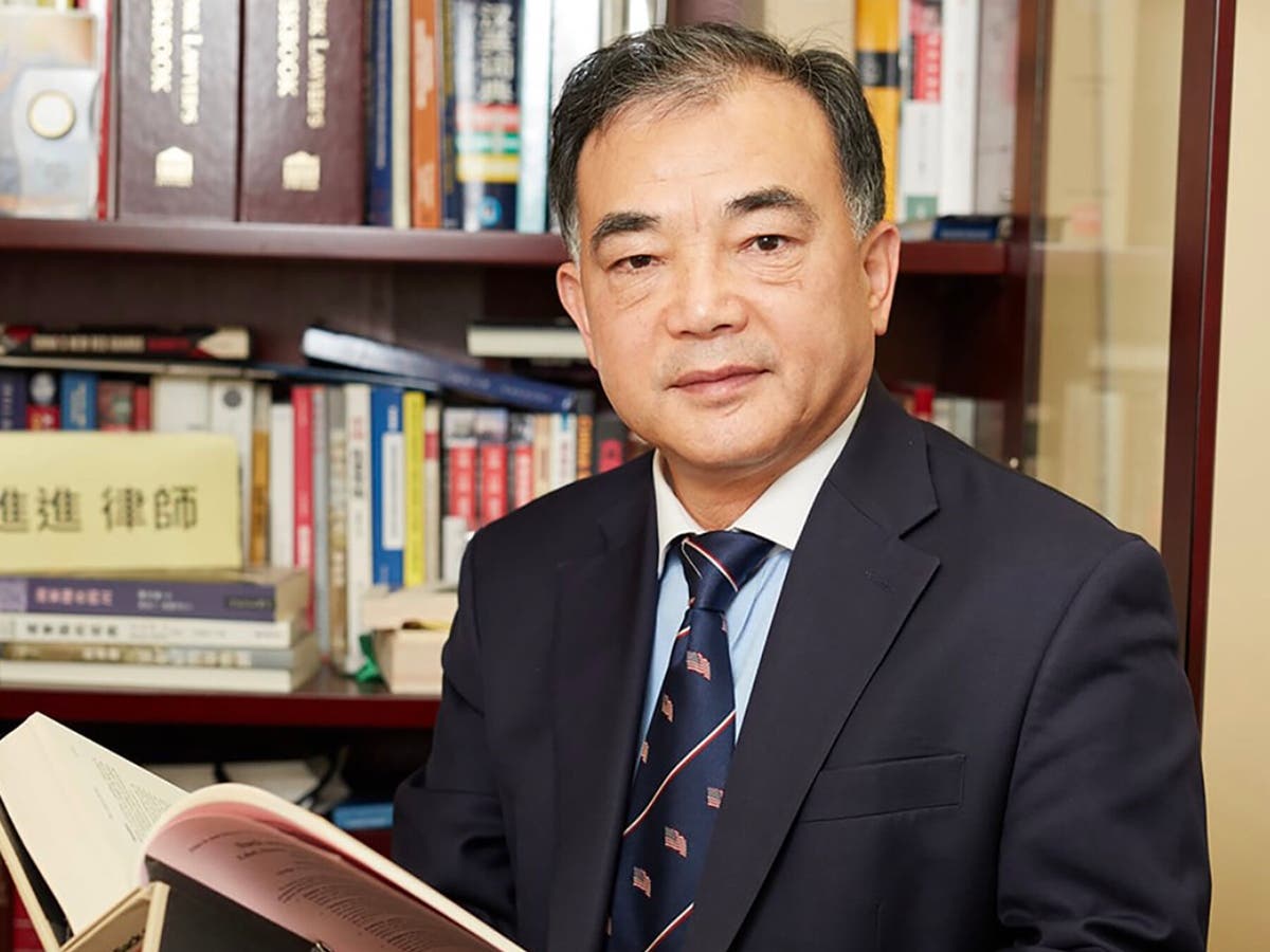 25-year-old woman with bloodstained clothes arrested for fatal stabbing of prominent lawyer 25-year-old woman with bloodstained clothes arrested for fatal stabbing of prominent lawyer
