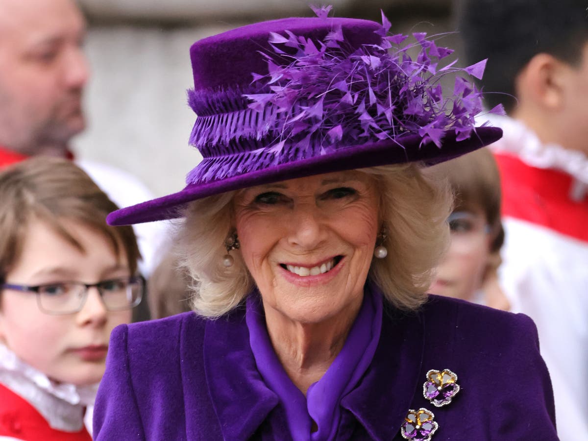 Queen hands Meghan&rsquo;s National Theatre patronage to Camilla