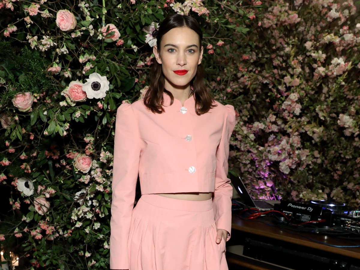 Alexa Chung is shutting down her fashion label | The Independent