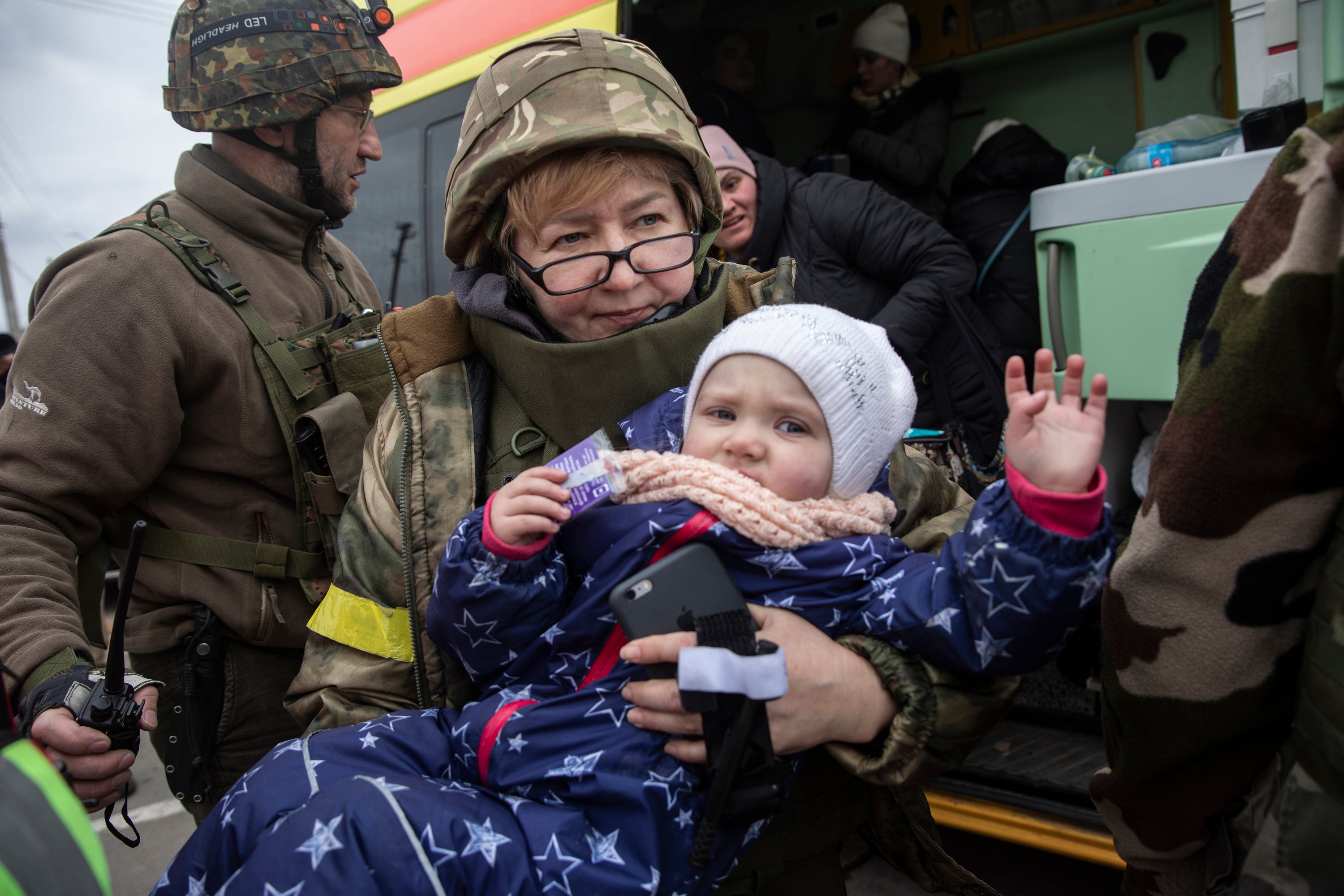 Volunteer medic Viktoriia Kramarenko says she is ‘ready to tear the enemies’ throats with my teeth’