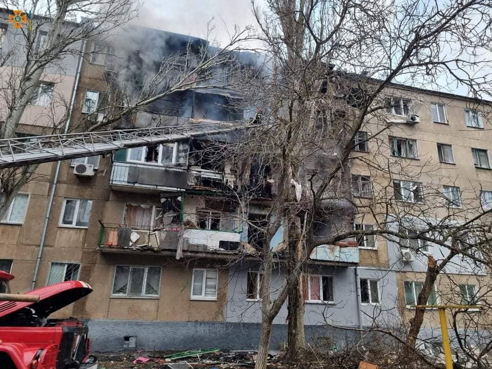 A residential building in Mykolayiv was damaged by shelling on 7 March amid the Russian invasion of Ukraine.