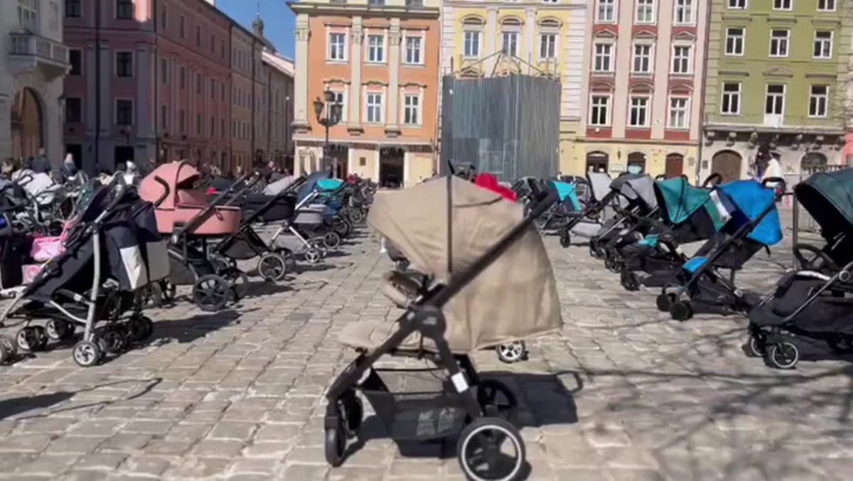 Ukraine: Activists line up 109 empty prams to commemorate children killed during Russia&rsquo;s war