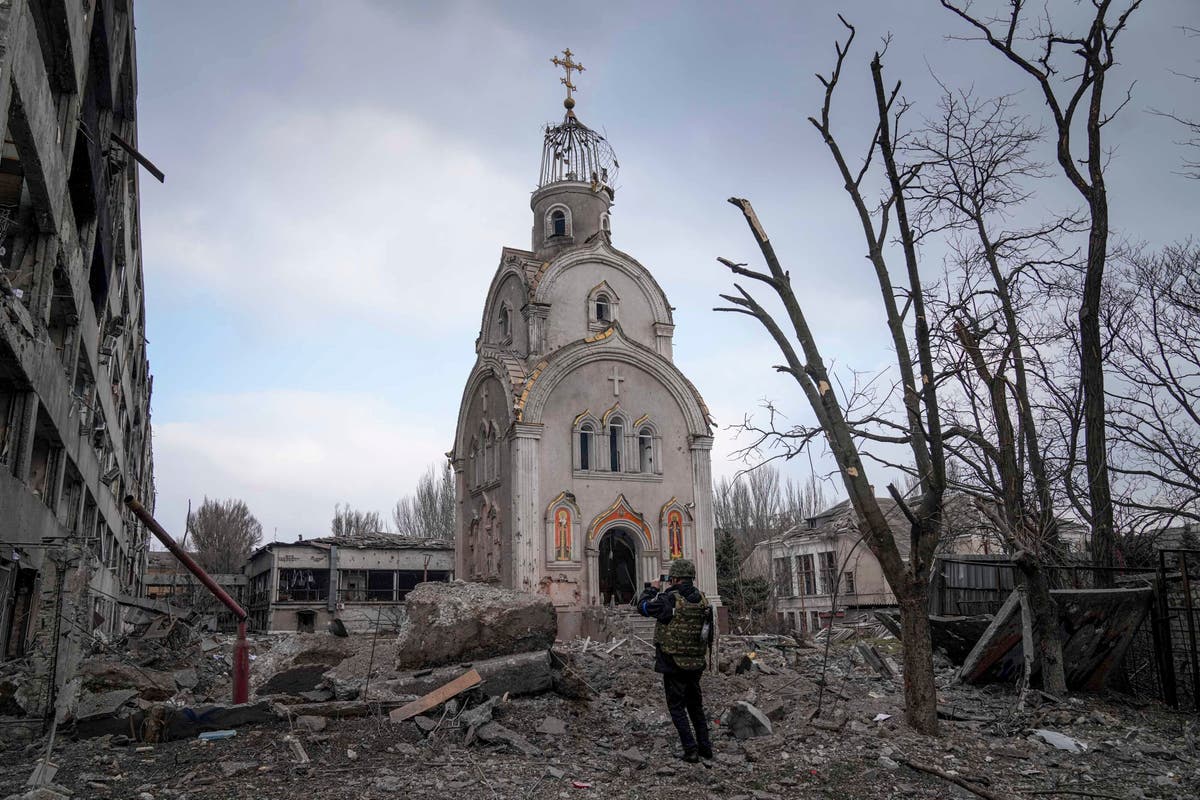 Mariupol mayor warns &lsquo;there&rsquo;s no city left&rsquo; after relentless Russian attacks