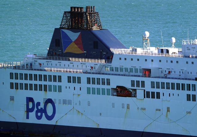 <p>  P&O Ferries suspended sailings and handed 800 seafarers immediate severance notices</p>