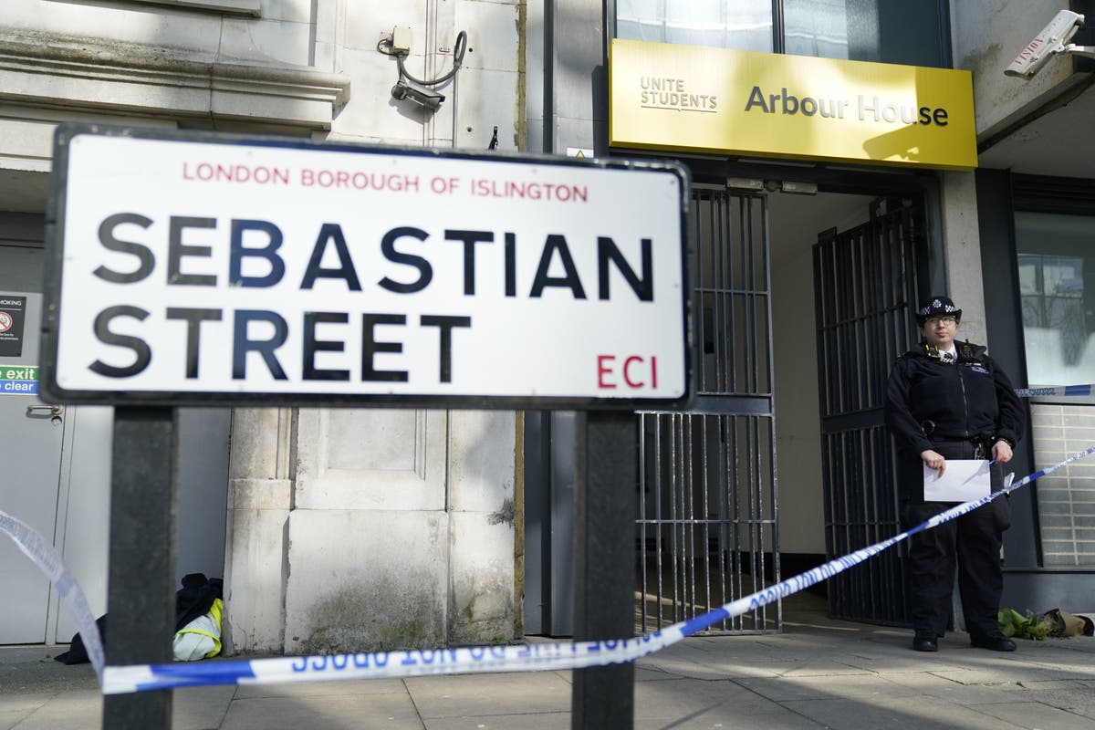 Clerkenwell &lsquo;murder&rsquo;: Student fears after woman, 19, killed in London halls of residence