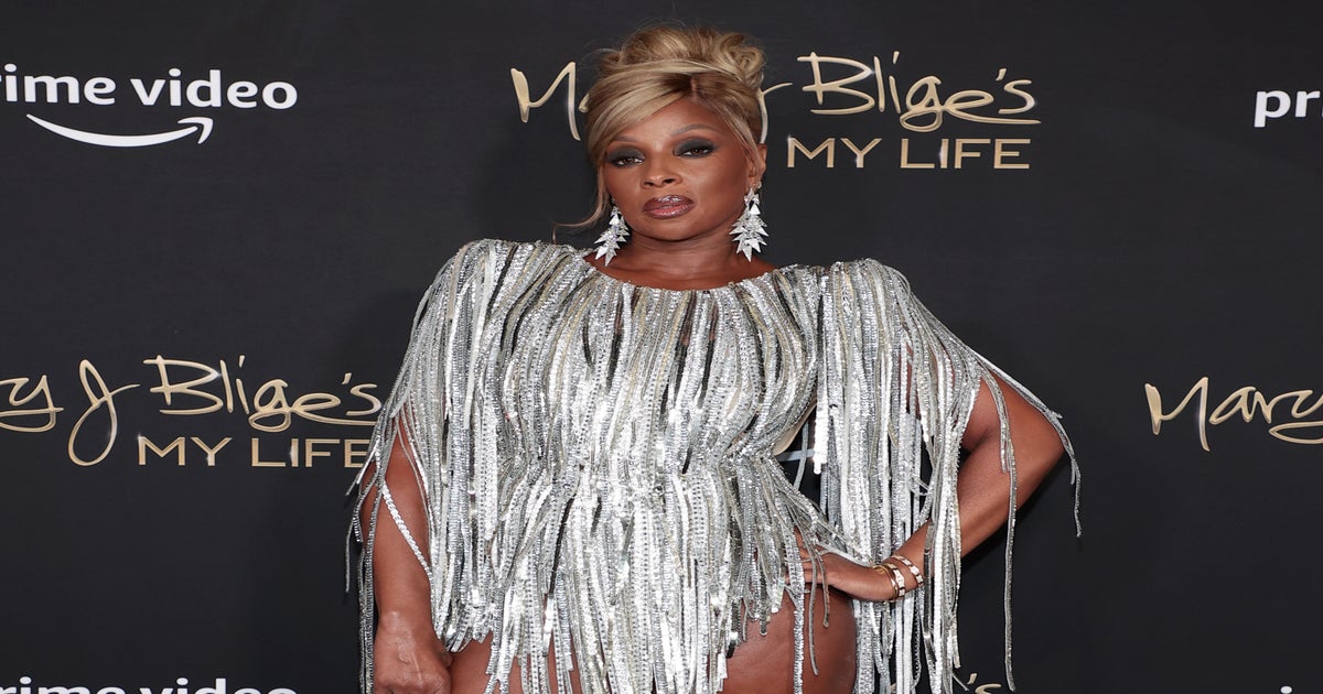 Does Mary J. Blige Have Kids? Details About Her Stepkids