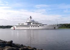 Vladimir Putin owns £500m superyacht moored in Italy, Alexei Navalny allies claim
