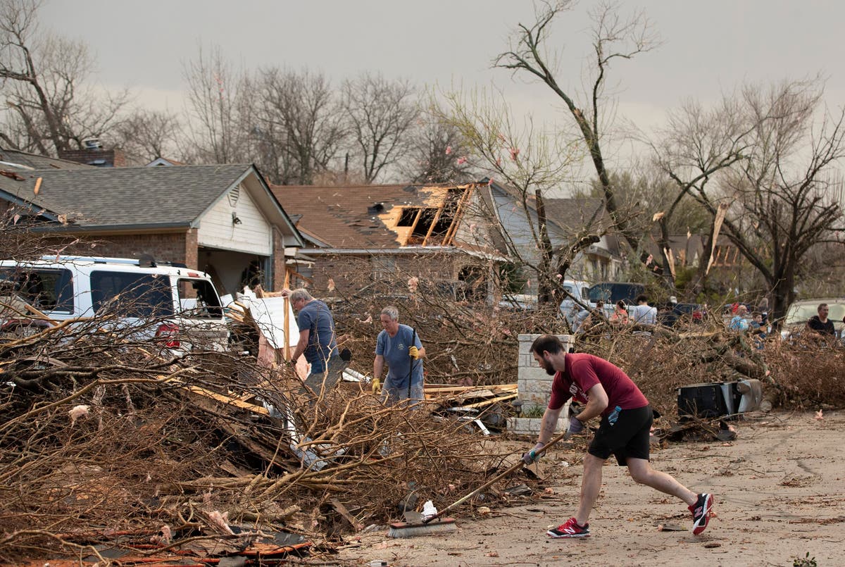 Tornado outbreak - live: Four injured and others trapped in collapsed homes as thunderstorms rip through Texas