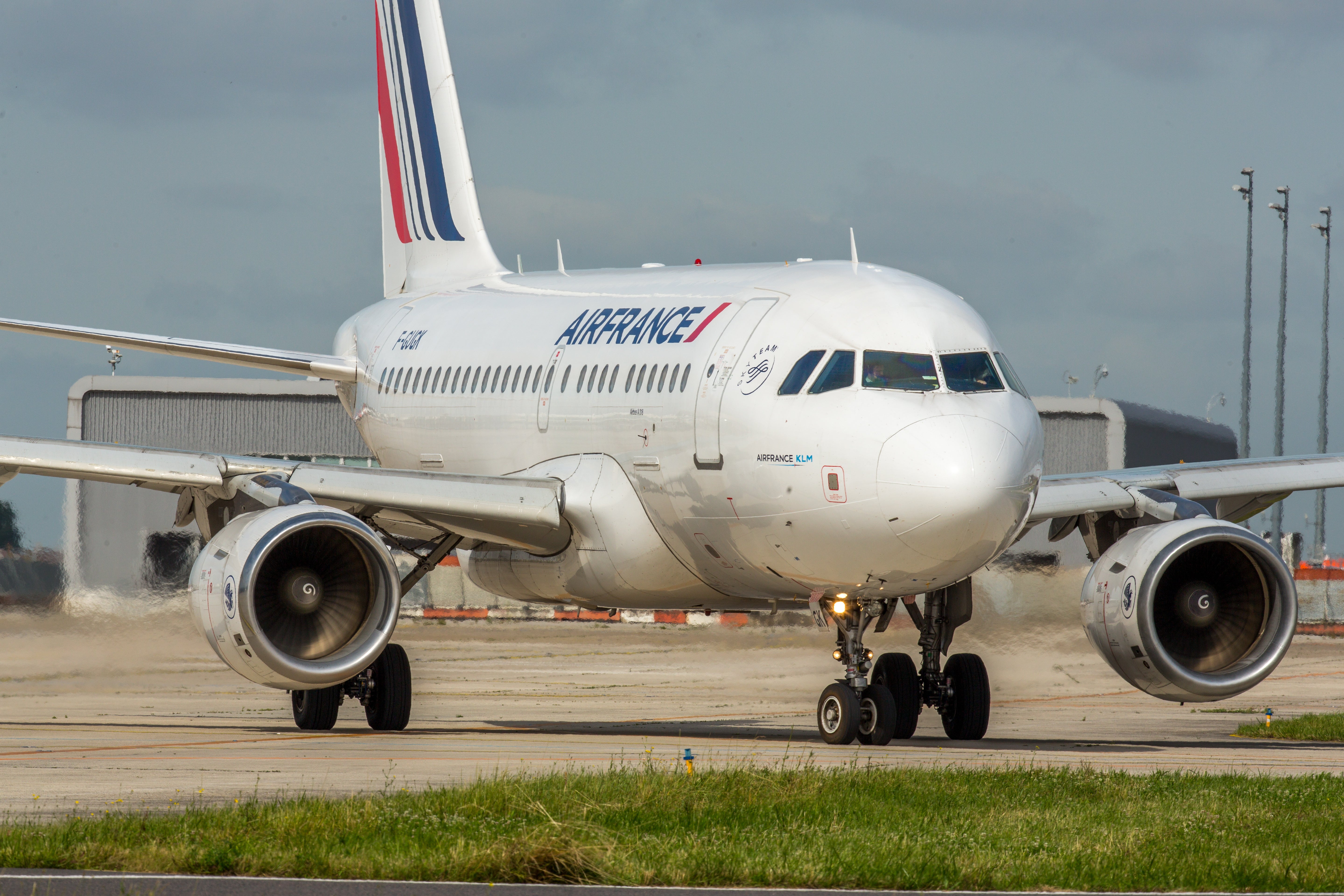 Going places? Air France short-haul plane at Paris CDG