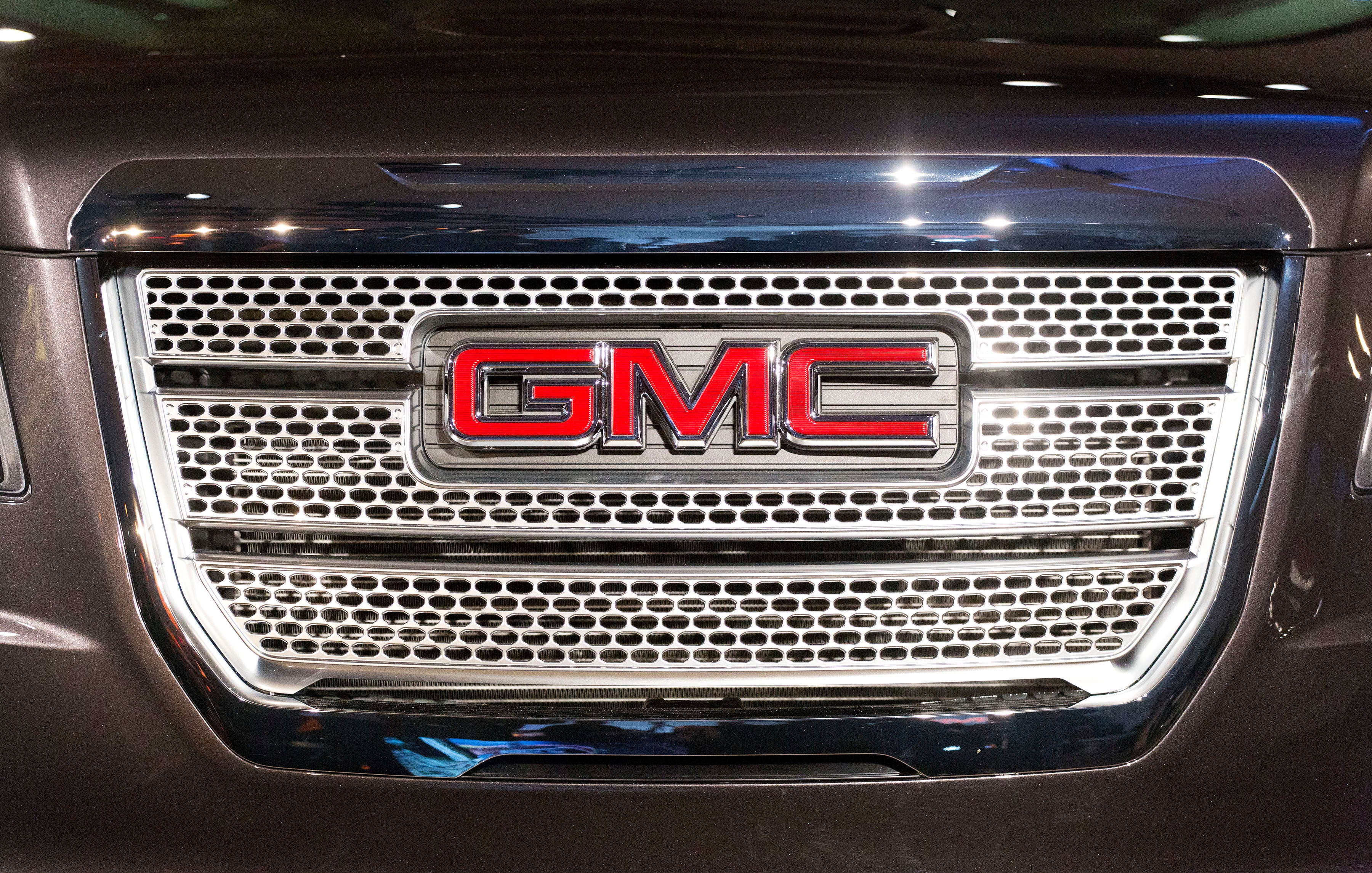 General Motors-Headlights