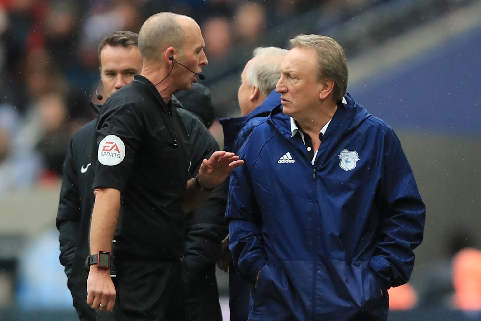 Neil Warnock is not a fan of retiring referee Premier League Mike Dean