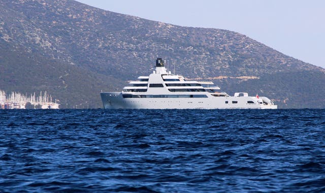 TURQUÍA-ABRAMOVICH YATE