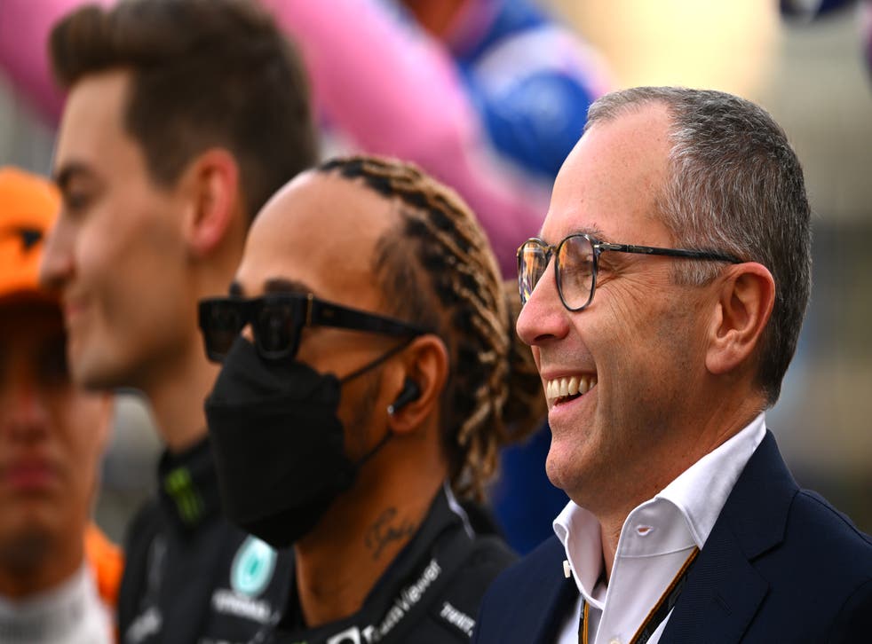 <p>Stefano Domenicali (right) has confirmed that Formula 1 would like to expand the calendar </p>