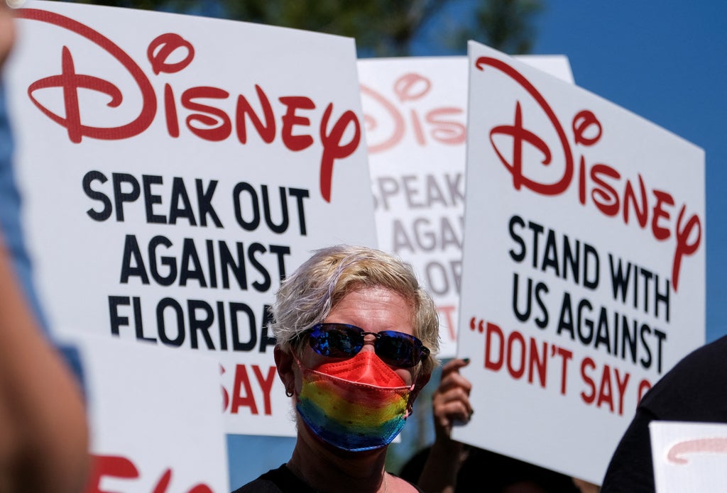 Disney, Florida'da 'Eşcinsel Söyleme'ye karşı çıkma sözü verdi. Diğer eyaletler söz konusu olduğunda, eleştirmenler şirketin