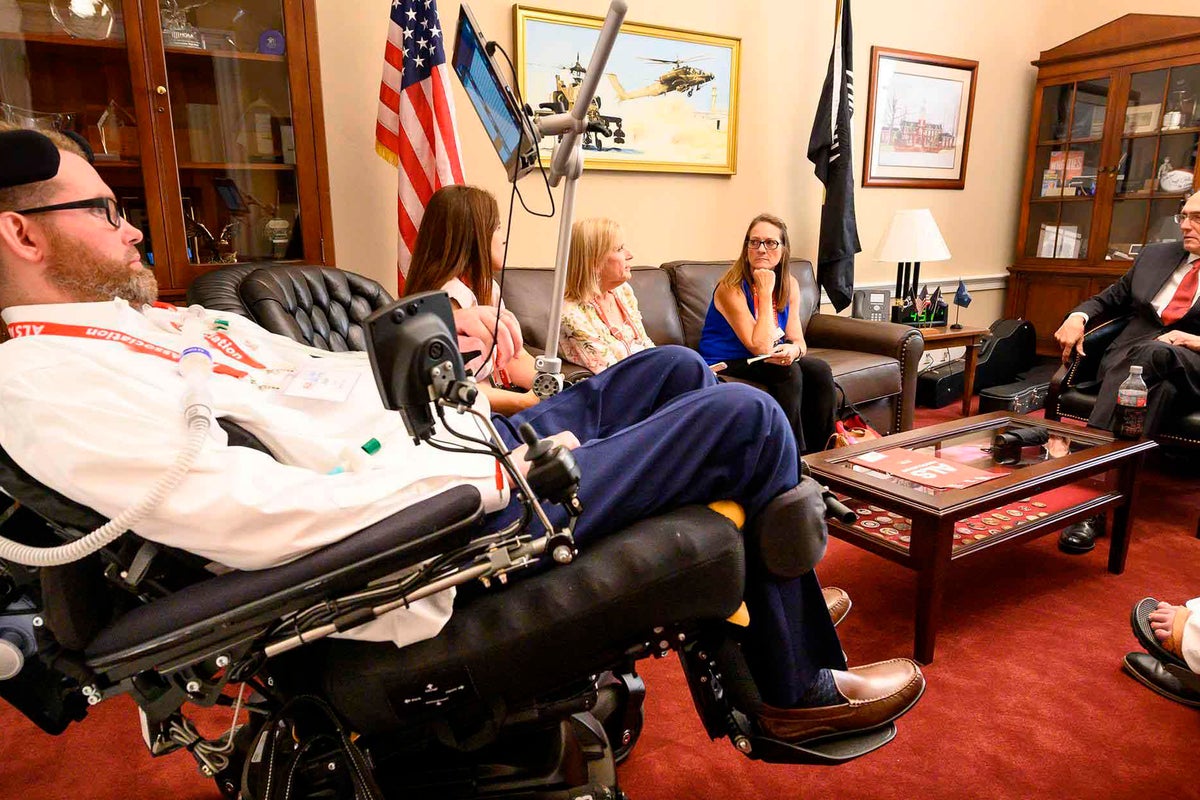 FDA reviews ALS drug after lobbying by patients, politicians | The ...