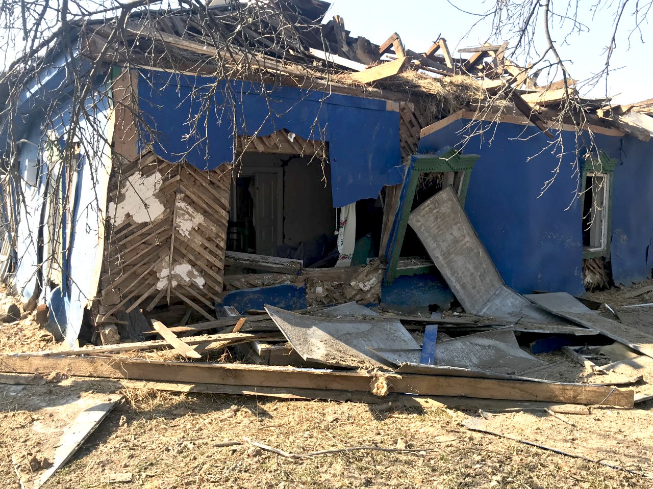 The remains of a blue house in Makariv, it’s occupents had long-since feld