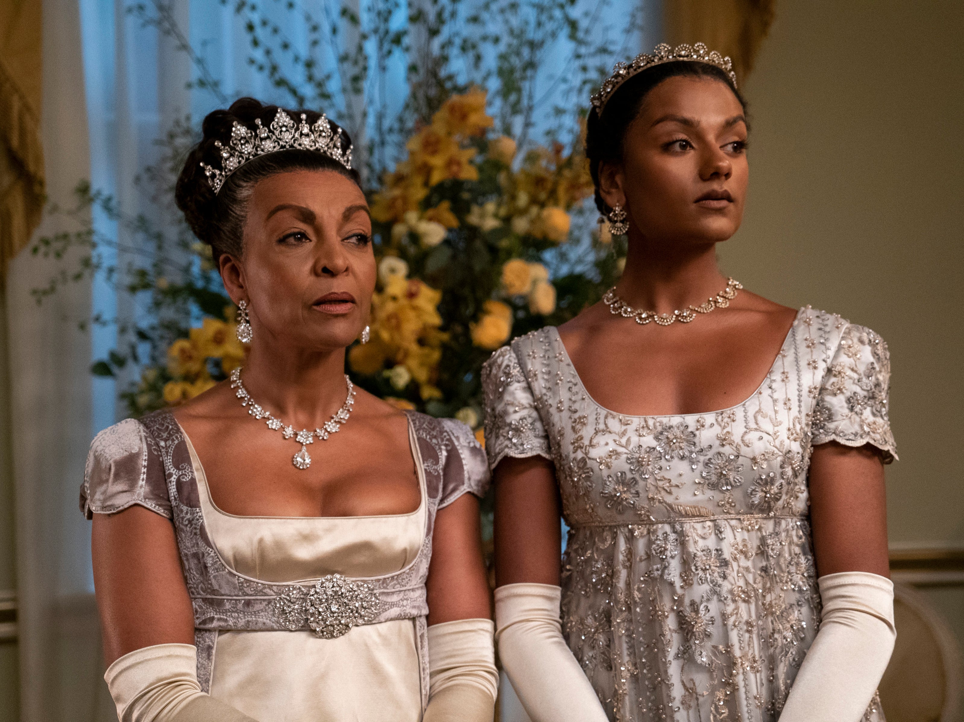 Lady Danbury (Adjoa Andoh) and Kate Sharma (Simone Ashley) in Bridgerton