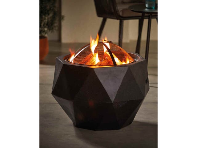 Aldi S Fire Pits Are Back For 2022 How, Aldi Faux Stone Fire Pit Reviews