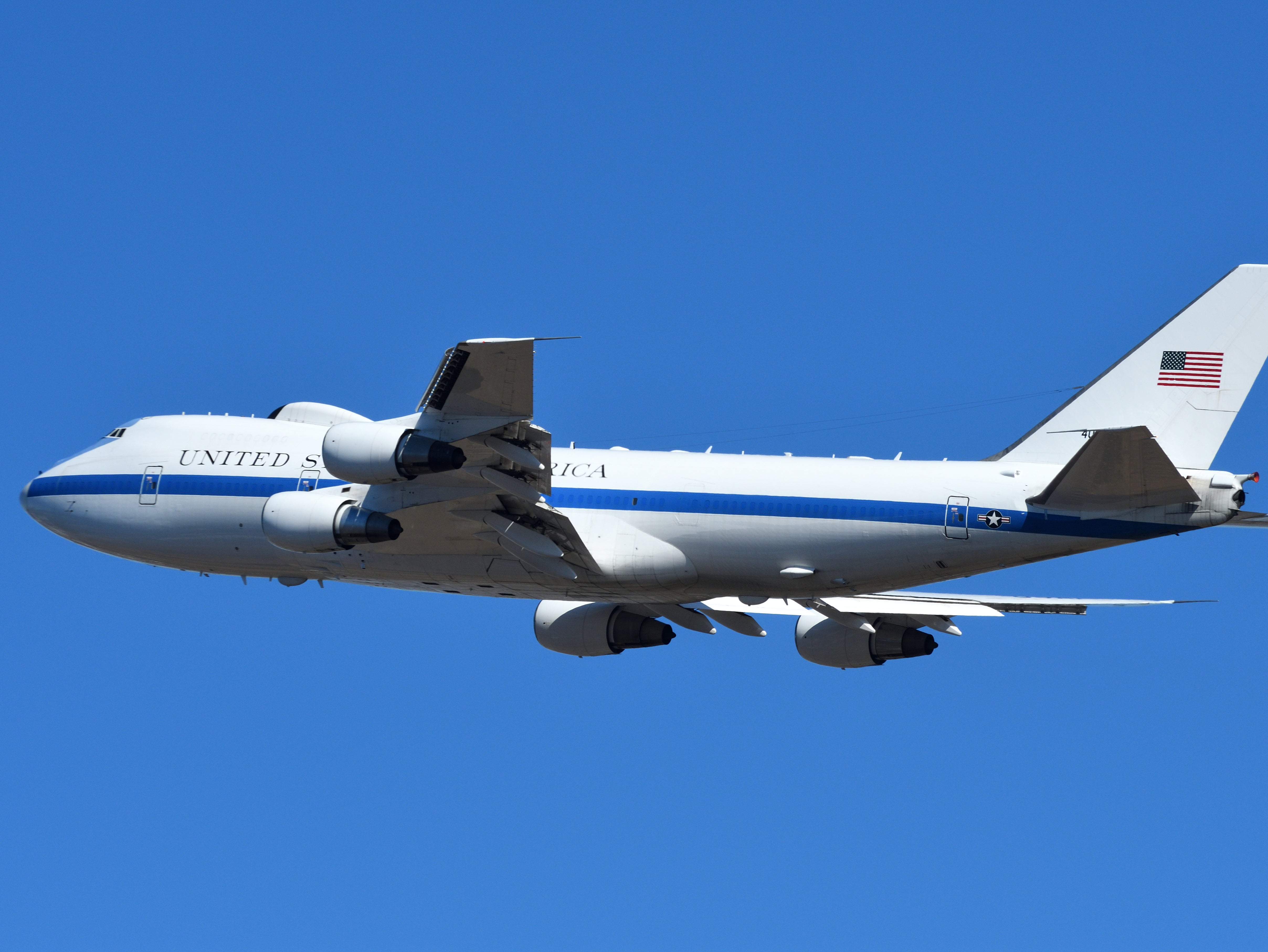 <p>A United States Air Force Boeing E-4B. The Nightwatch can take 112 crew and withstand a nuclear blast</p>