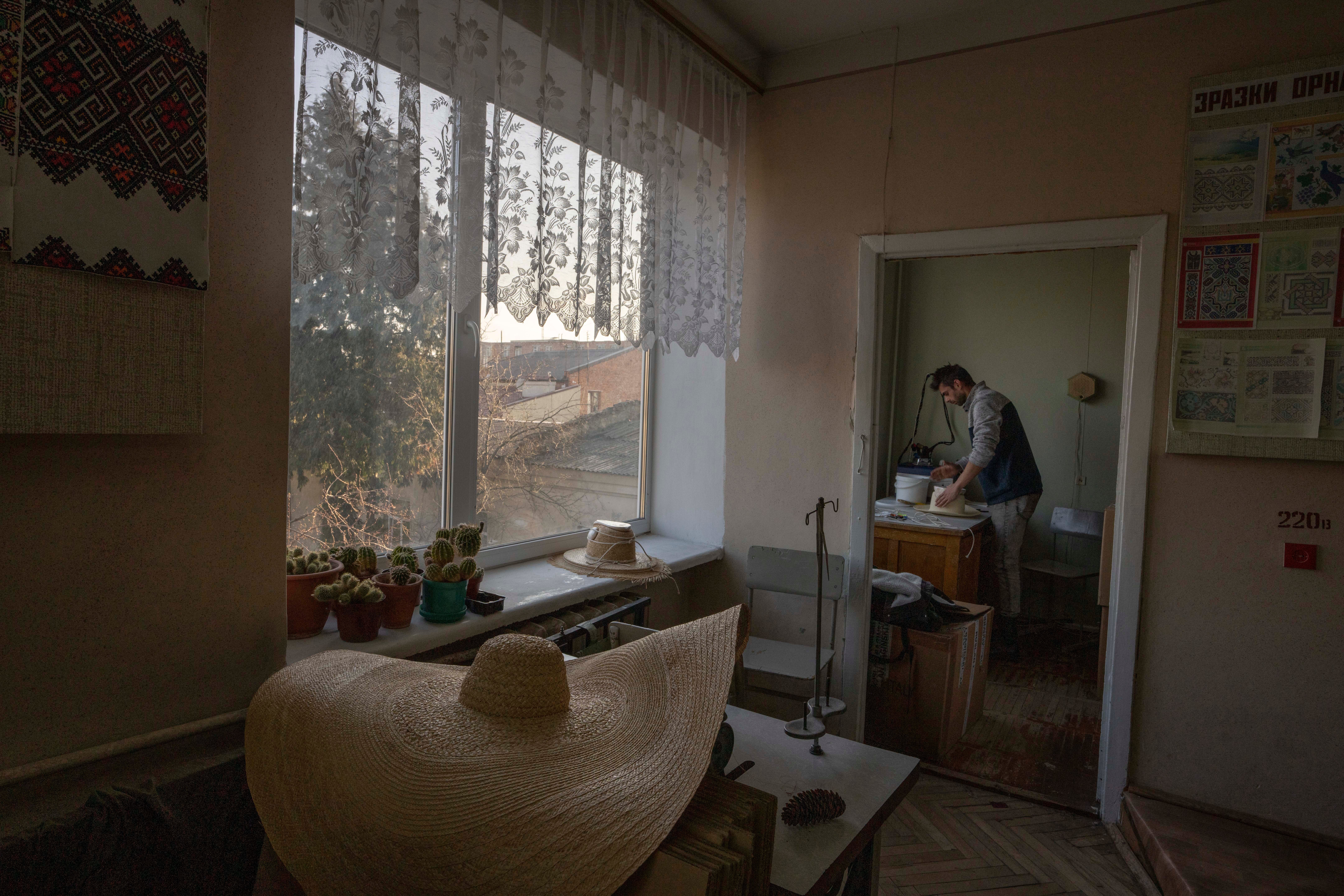 Russia Ukraine War Fashion Flees